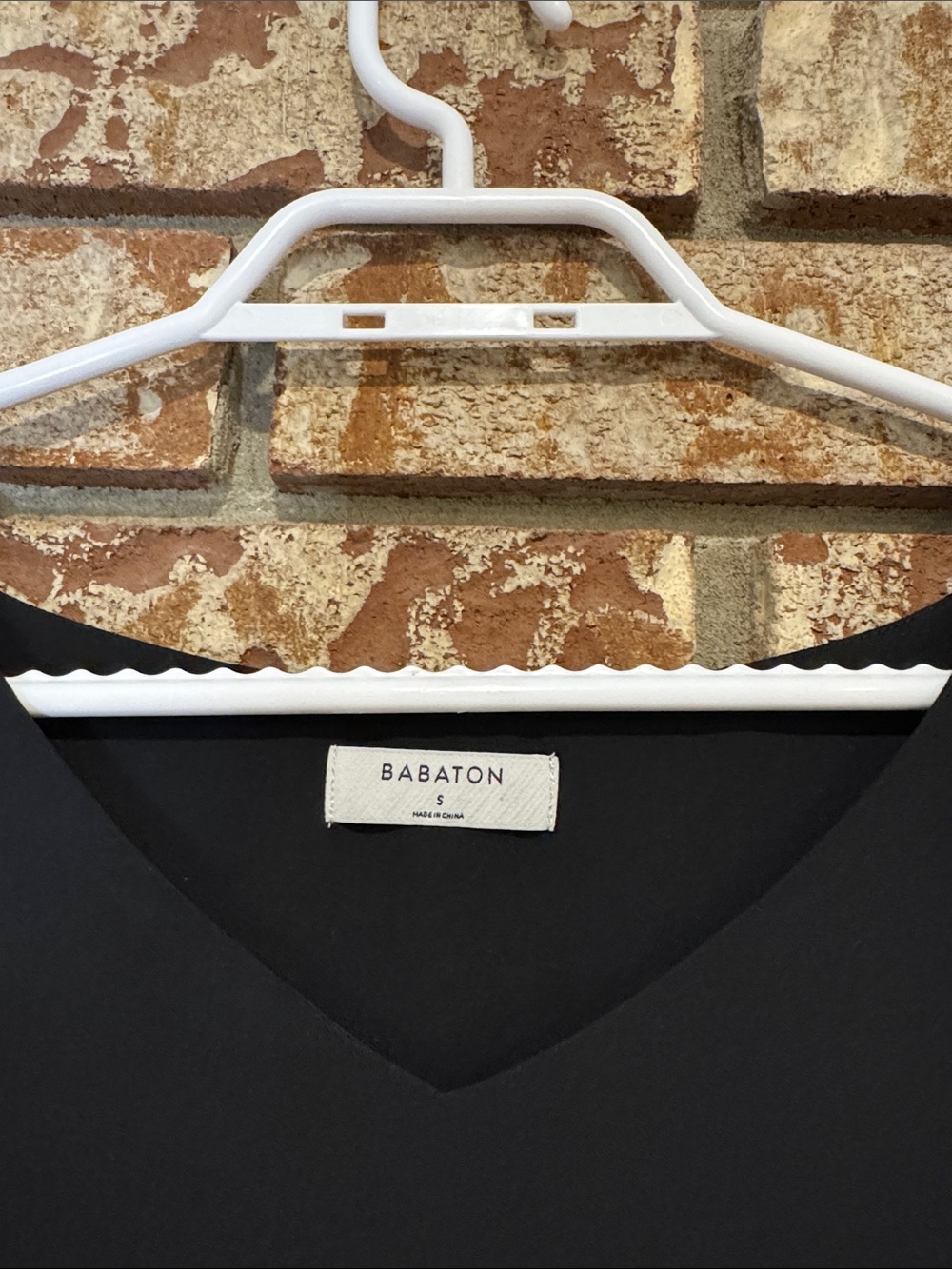 Babaton Randy Blouse - Picture 3 of 5